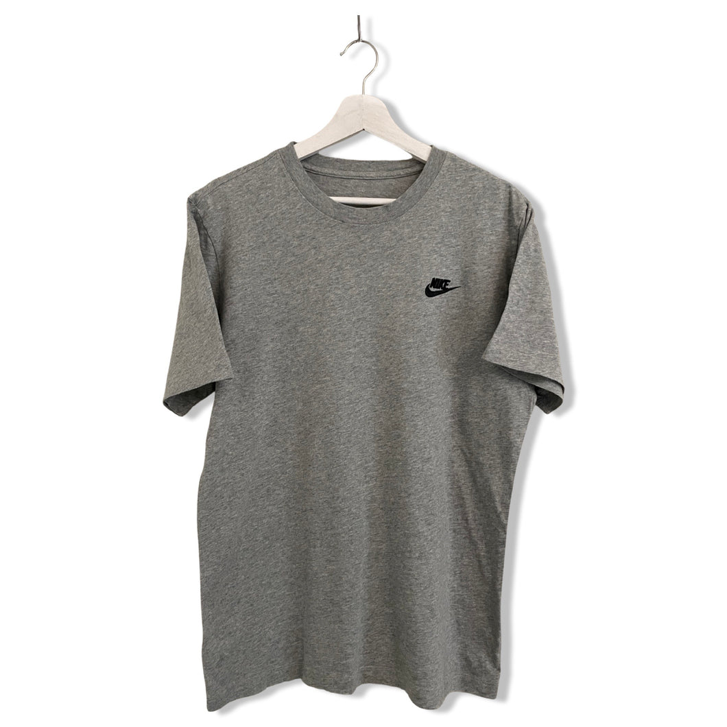 T-SHIRT NIKE GRIS BASIC S